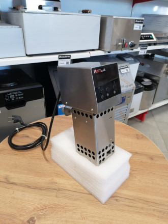 Ротационный кипятильник (термостат) Sous Vide InnoCook Compact Ротационный кипятильник (термостат) Sous Vide InnoCook Compact
